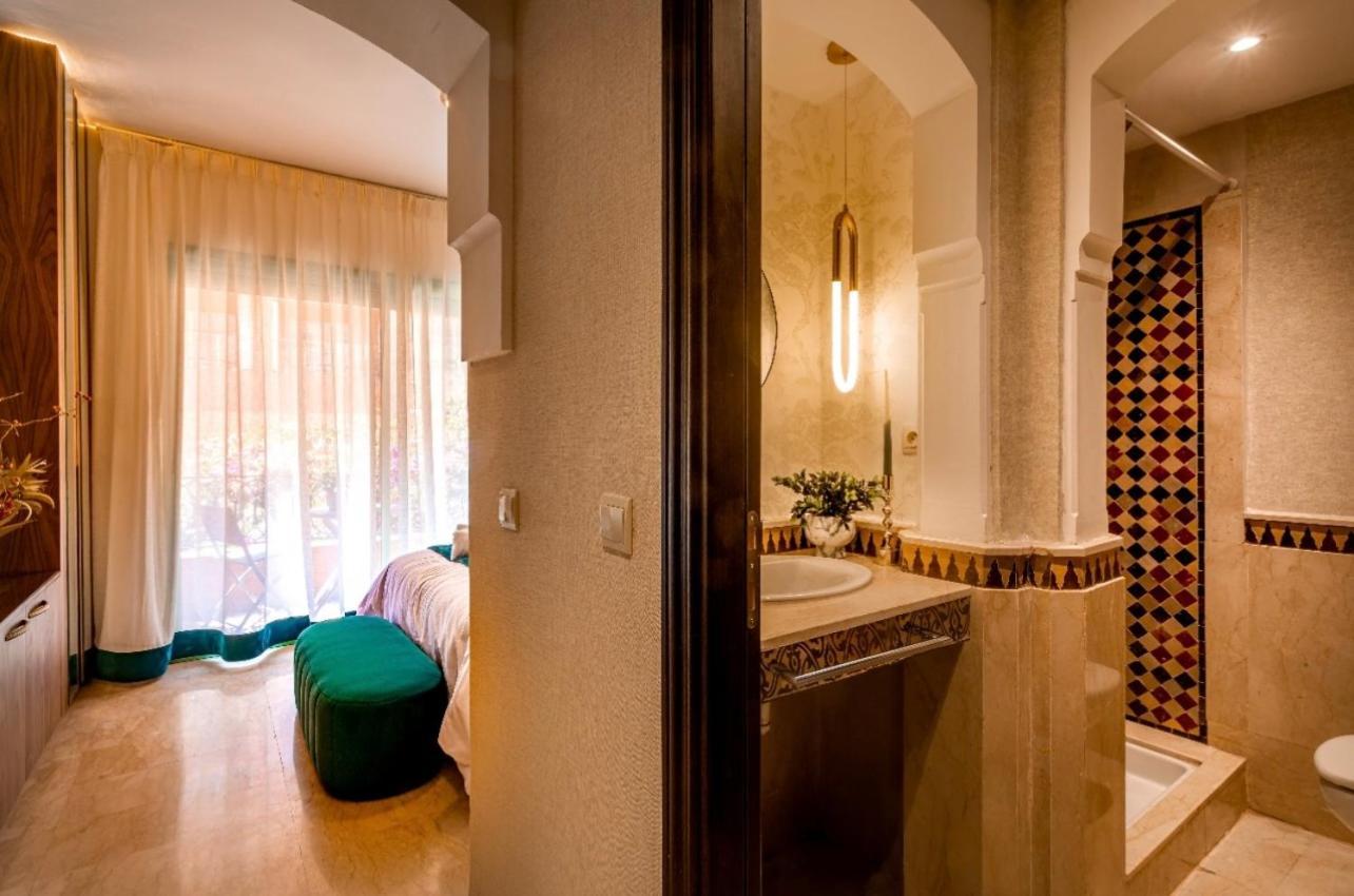 Logement De Luxe Avec Piscine, Hivernage Марракеш Экстерьер фото